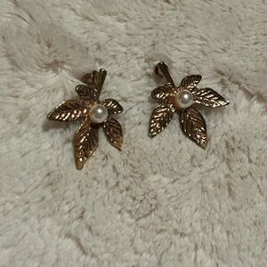 Gold Nature Inspired Earrings with Floral Design and Intricate Patterns
